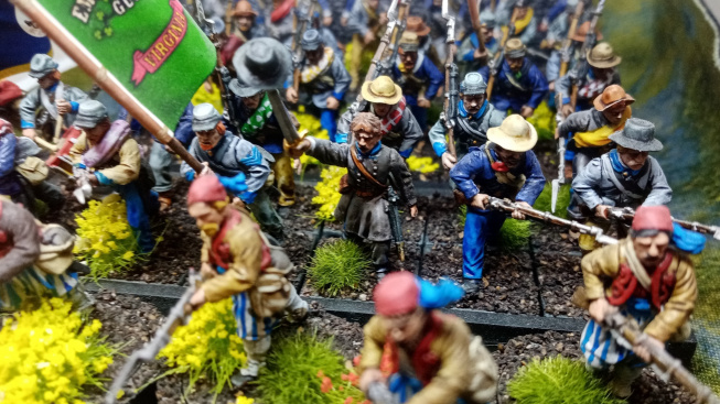 For Dixie! American Civil War od Perry Miniatures je příkladem modelové range, který začal jako 25mm a přerostl do 28mm