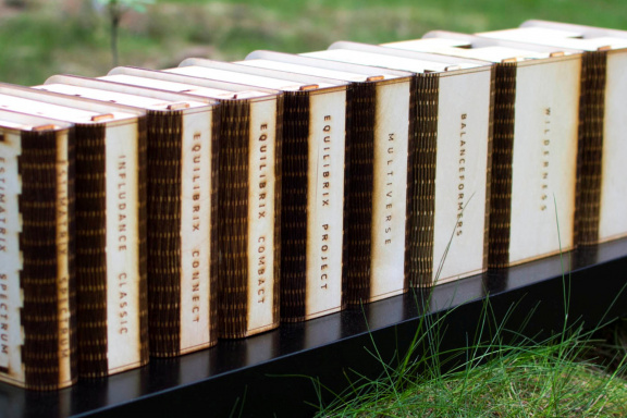 Řada českých dřevěných her od Maty Moves se rozroste o další tři kousky