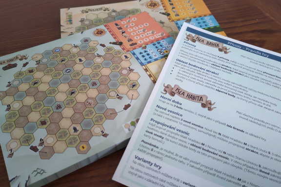 Stezky tukanů: Přívozy – recenze rozšíření pro jednu z nejlepších flip & write her