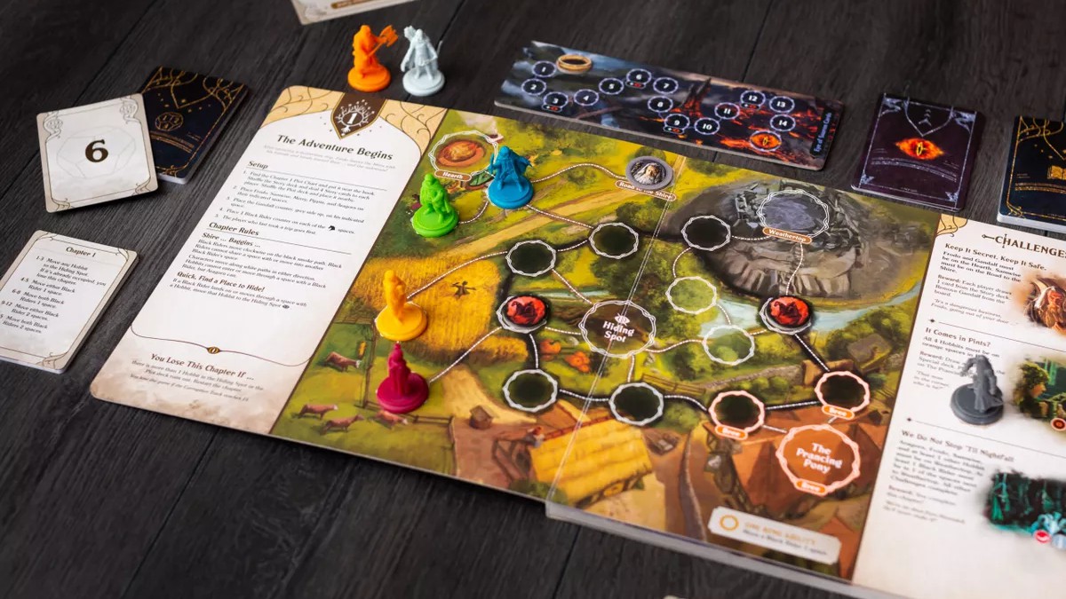 The Lord of the Rings Adventure Book Game vás provede celou známou fantasy trilogií