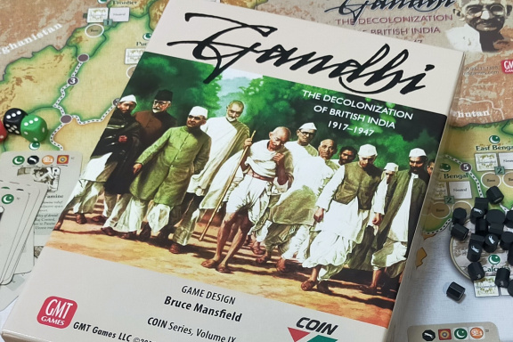 Gandhi: The Decolonization of British India, 1917 – 1947 – recenze válečného skvostu pro náročné