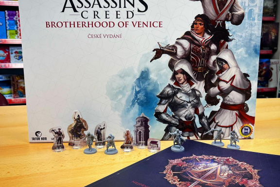 Deskovka podle Assassin’s Creed je skladem! Zpestřete si léto příběhovou kooperačkou