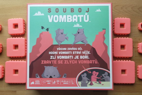 Souboj vombatů – recenze 90sekundového party závodu ve stavění a boření věží poslepu