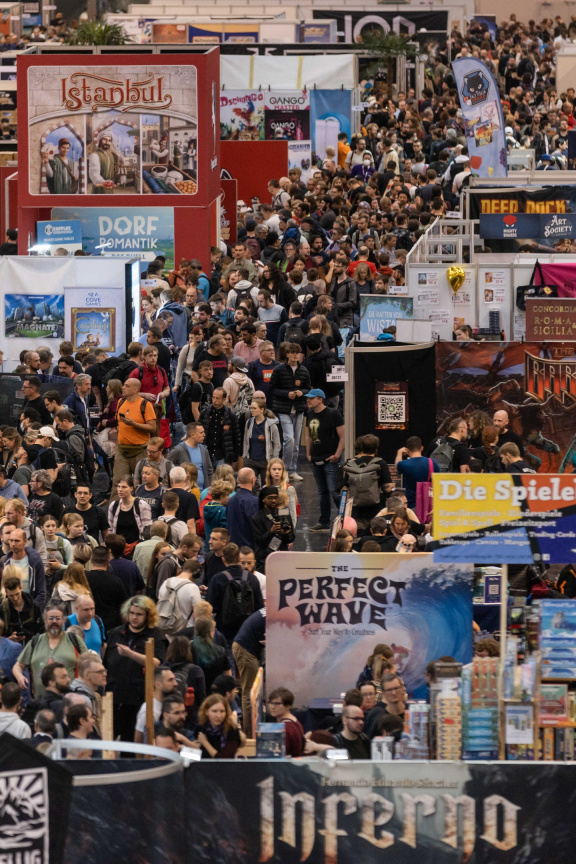 Němci zvolili hru roku na historicky největším veletrhu Essen Spiel