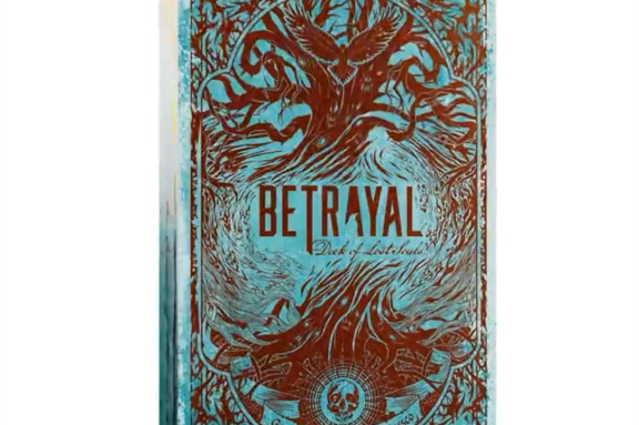Oblíbená semi-kooperativní hra Betrayal at House on the Hill dostane čistě karetní verzi