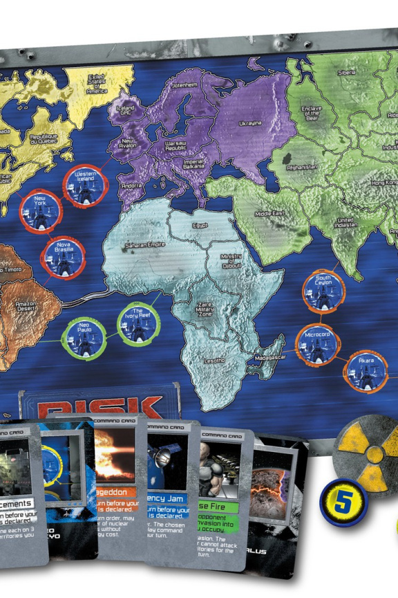 Po více než dvou dekádách se vrací sci-fi válečná deskovka Risk 2210 A.D.