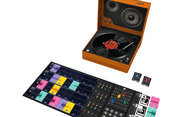 V deskovce HiFi nahráváte studiové album fyzickým otáčením gramofonové desky