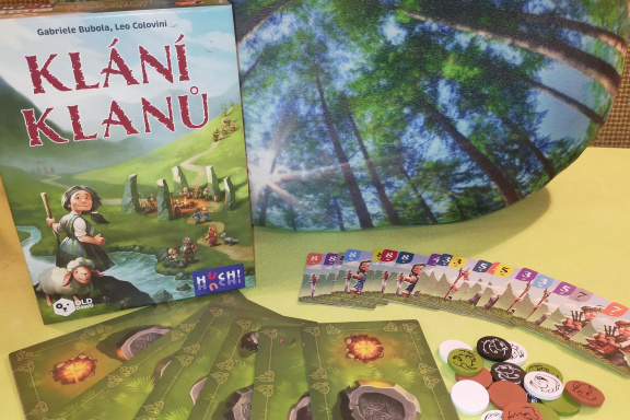 Klání klanů – recenze nenápadné, o to překvapivější karetky