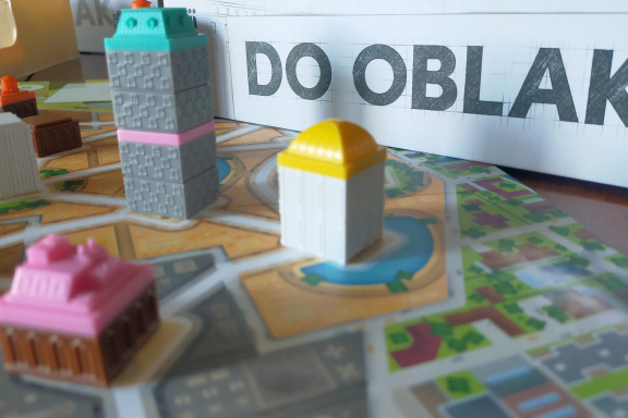 Do oblak – recenze skvělého, krásně přístupného budování 3D města