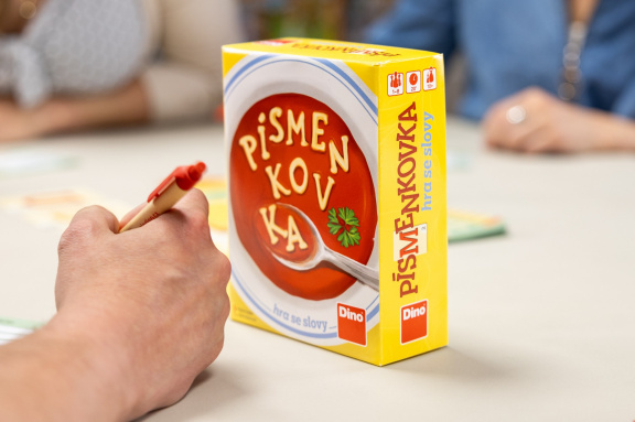 Dino oznamuje slovní novinku Písmenkovka – moji vlastní prvotinu