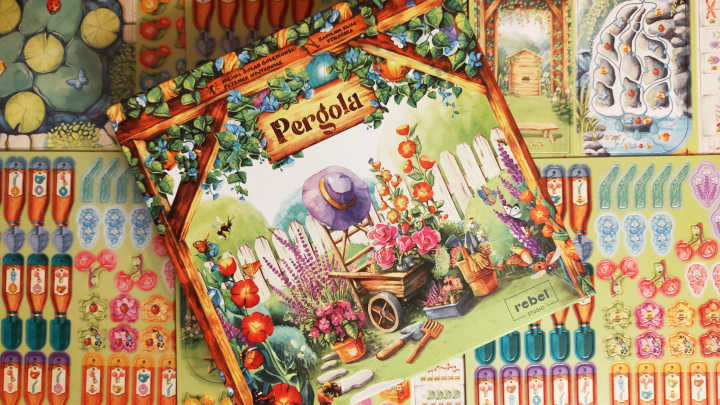 Pergola – recenze krásné rodinné zahrádky plné života