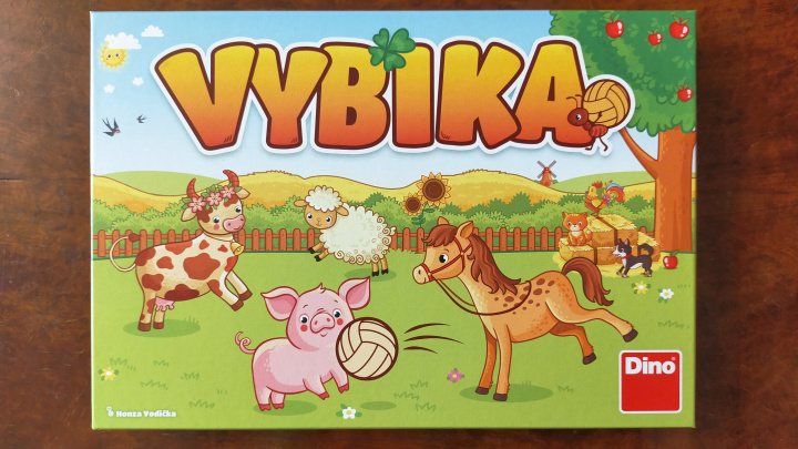 Vybika – recenze dětské paměťové hry propojující pexeso s vybíjenou