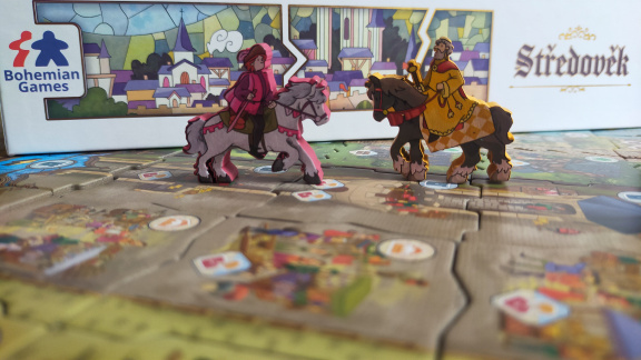 Středověk – recenze rodinného škození