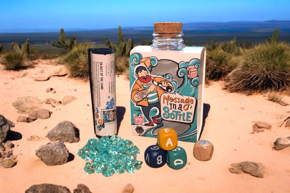 Zatřepejte lahví a vymyslete slovo! Chystá se slovní kostková párty hra Vzkaz v láhvi