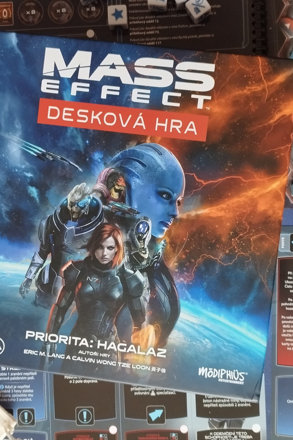 Mass Effect: Desková hra – Priorita Hagalaz – recenze adaptace videoherní space opery