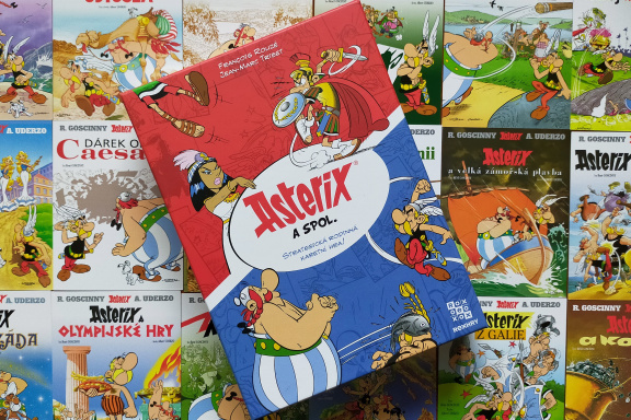 Asterix a spol. – recenze karetní lapálie v Galii