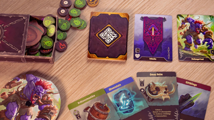 Výherci Spiel des Jahres nachystali hybridní kampaňovku Boss Fighters QR