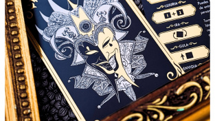 Páteční souhrn tuzemských novinek: rozšíření pro Kosti jsou vrženy, The Sims i české Shrinkopolis