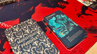 Další česká hra se hlásí o pozornost. Monstrózní přebíjená slibuje rychlé karetní fantasy
