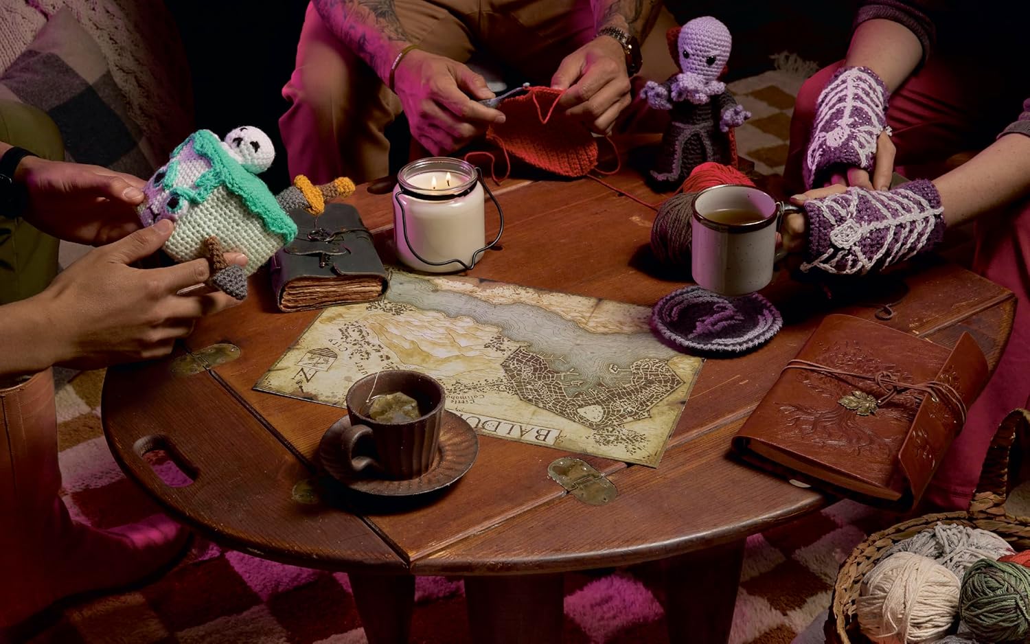 Dungeons & Dragons Crochet: A Book of Many Patterns