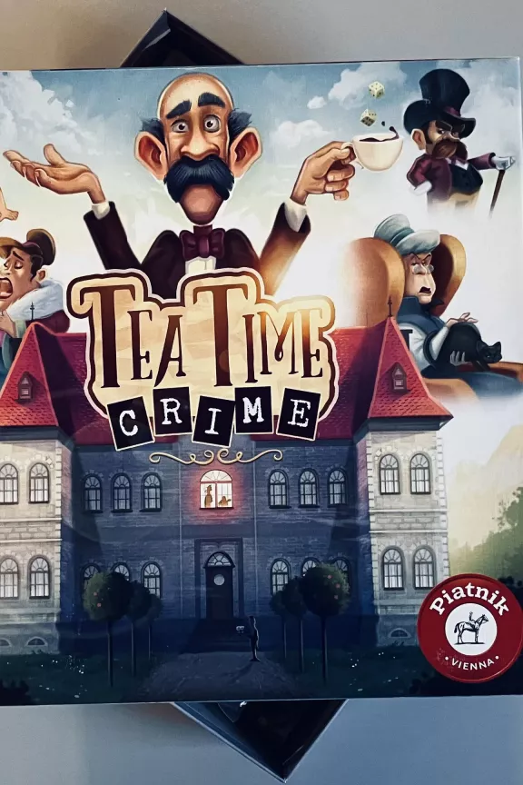 V Tea Time Crime řešíte kostky, svítilny a matice