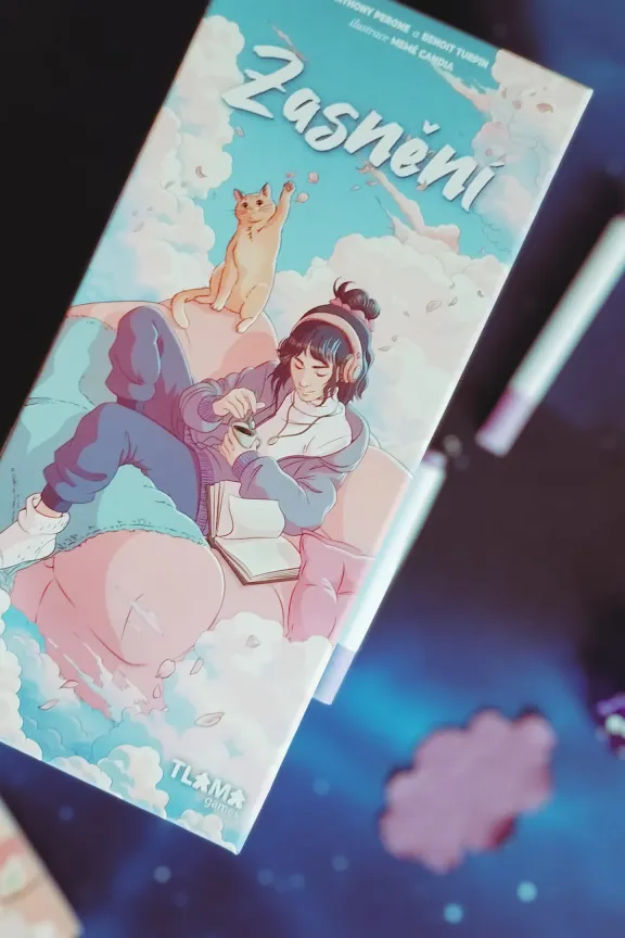 Zasnění – recenze alternativy večerního šálku čaje a křížovek