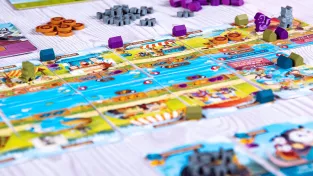 Zahrajte si na Medium a vyrazte na River Market. Obojí brzy v češtině