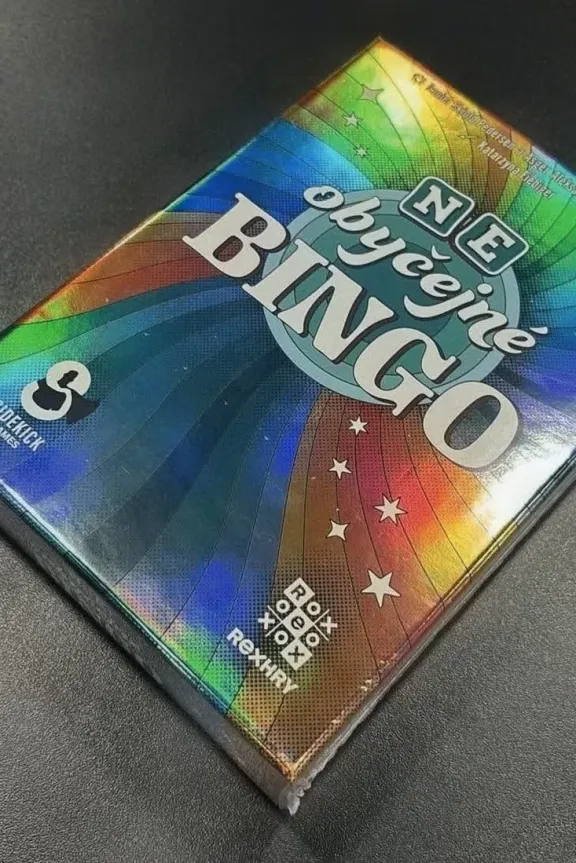 Poslední titán a Neobyčejné bingo slibují odlišnou zábavu