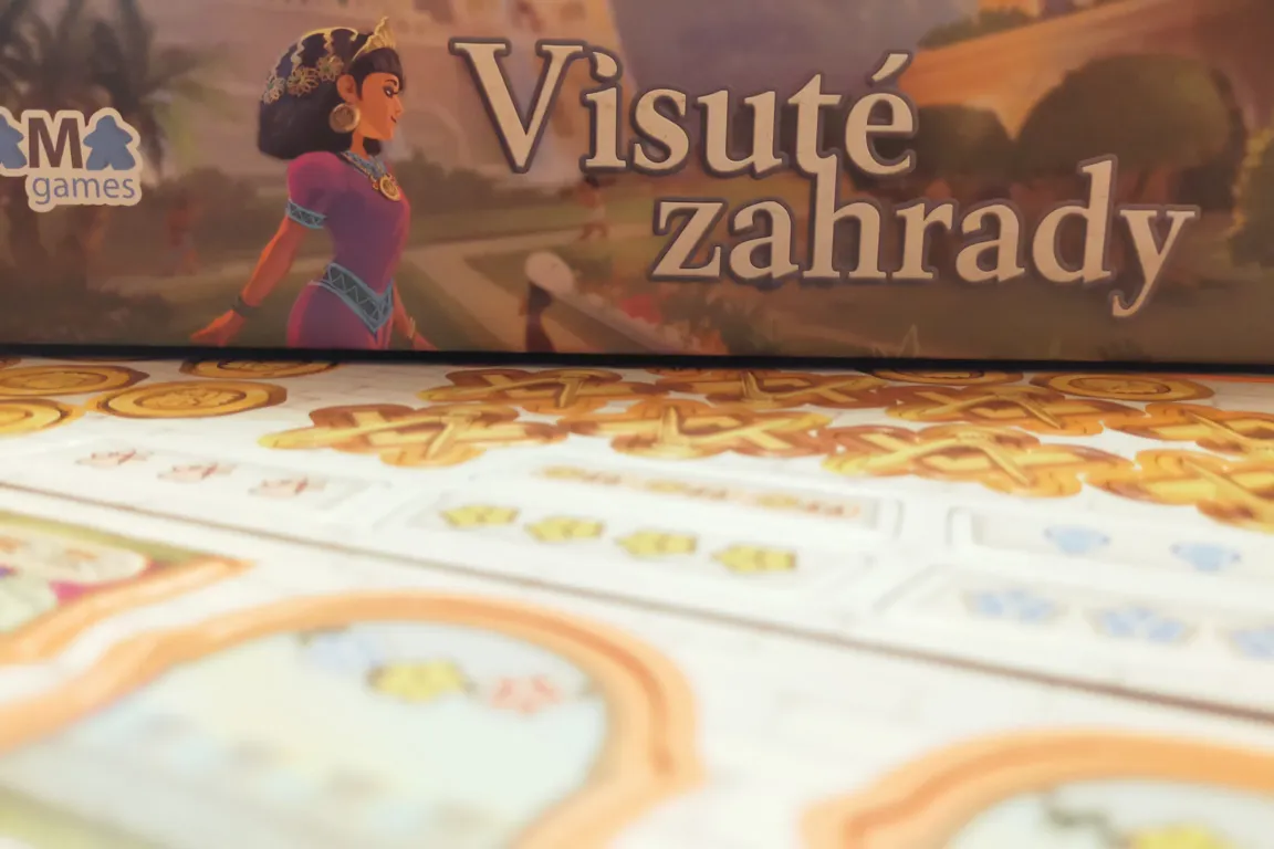 Vyčnívají Visuté zahrady nad konkurencí?
