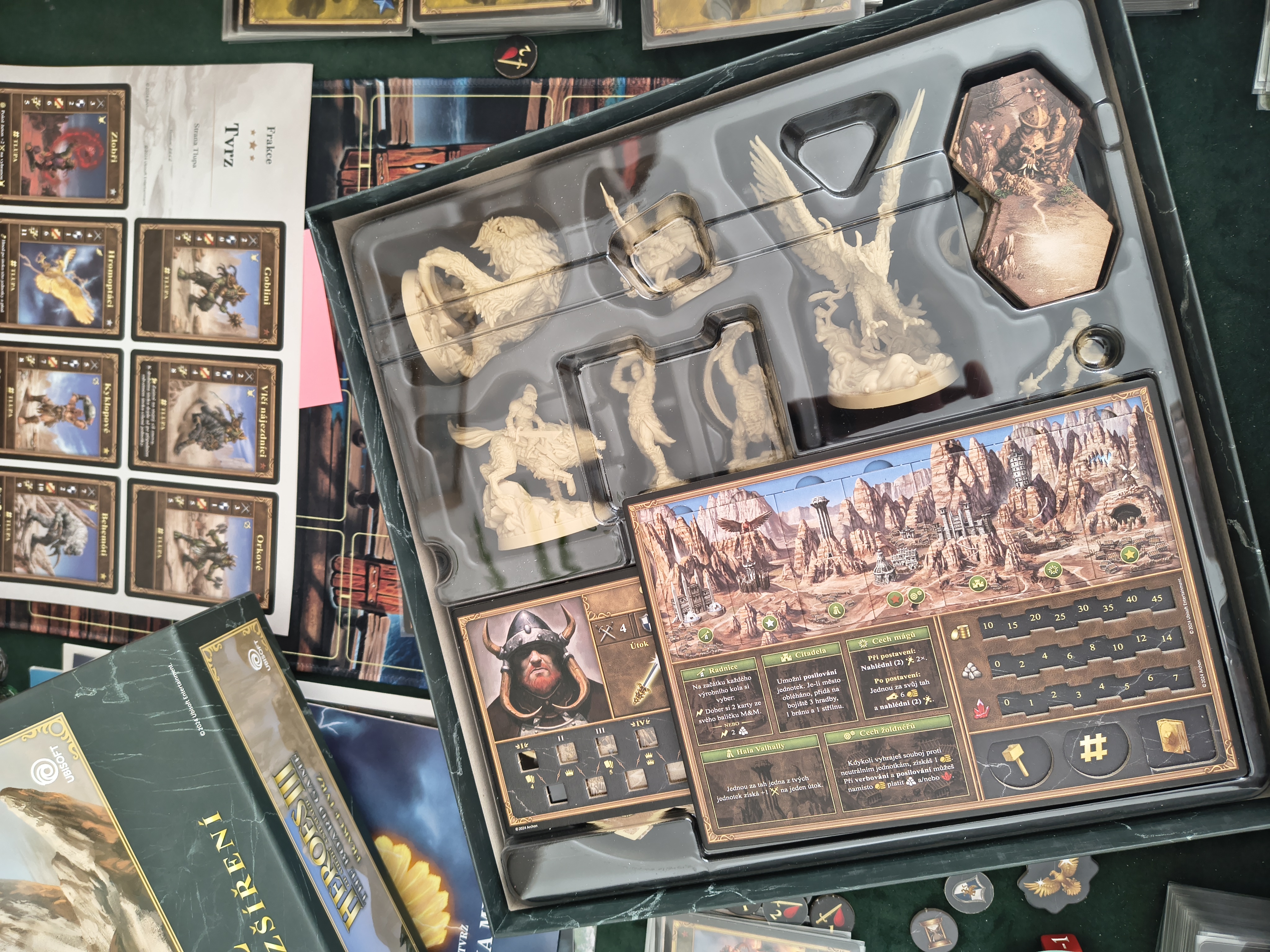 Heroes of Might and Magic III: The Board Game – Tvrz