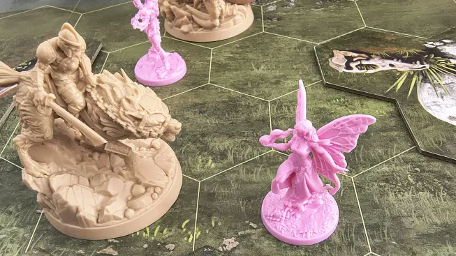 Heroes of Might and Magic III: The Board Game – hra s rozšířeními Zátoka, Soutok, Tvrz a Námořní bitvy